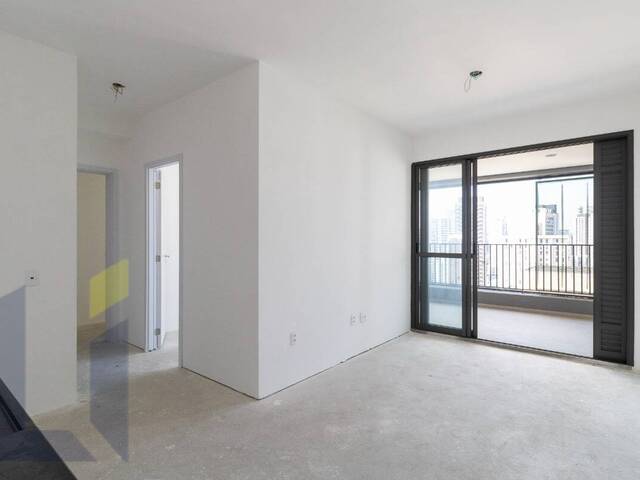 #7013 - Apartamento para Venda em São Paulo - SP - 1