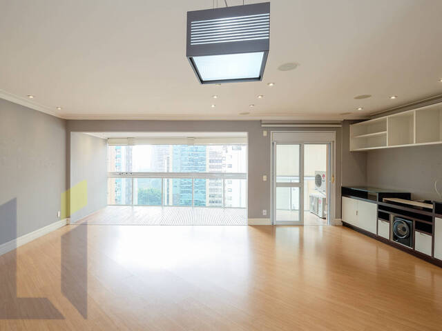 #7063 - Apartamento para Venda em São Paulo - SP - 1
