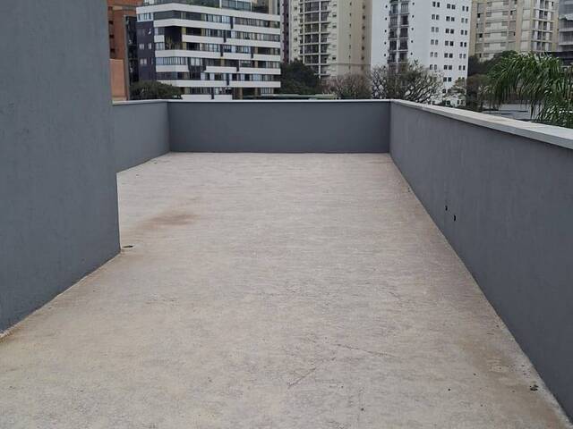 Venda em VILA MADALENA - São Paulo