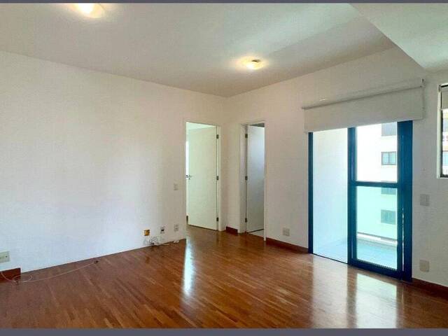 Venda em PINHEIROS - São Paulo