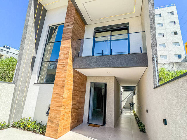 #7374 - Casa para Venda em Barueri - SP - 1
