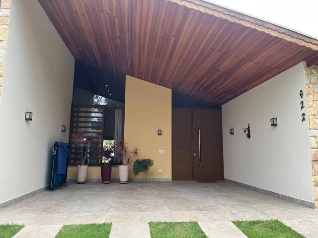 #7398 - Casa para Venda em Guararema - SP - 2